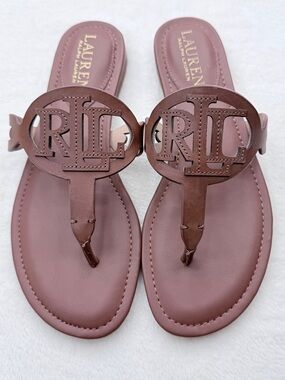 Lauren Ralph Lauren -  Audrie Leather Sandals. Size 6.5B